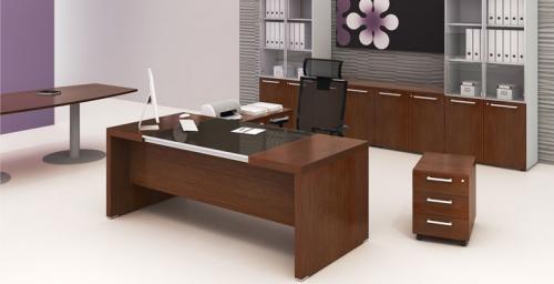 Bàn làm việc giám đốc Xuân Hòa hợp Phong thủy