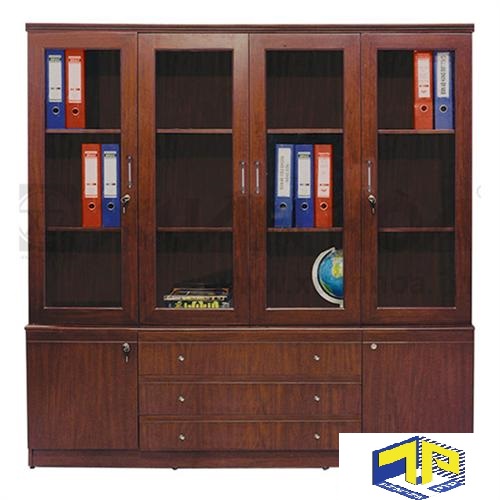 tu-giam-đoc-08-00-PU