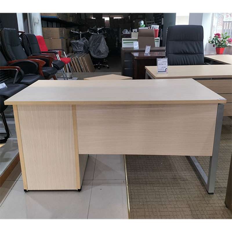 Bàn làm việc chân sắt PT120HLC2