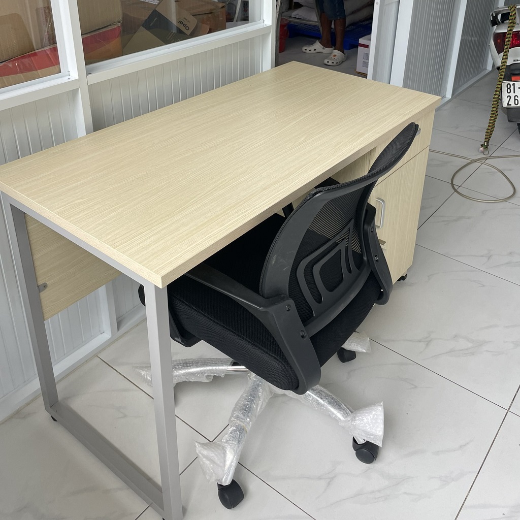 Bàn làm việc chân sắt PT120HLC2