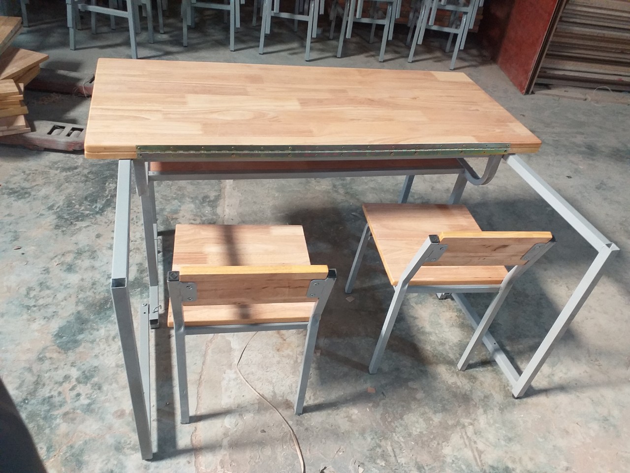 Bộ bàn ghế bán trú BBT104P