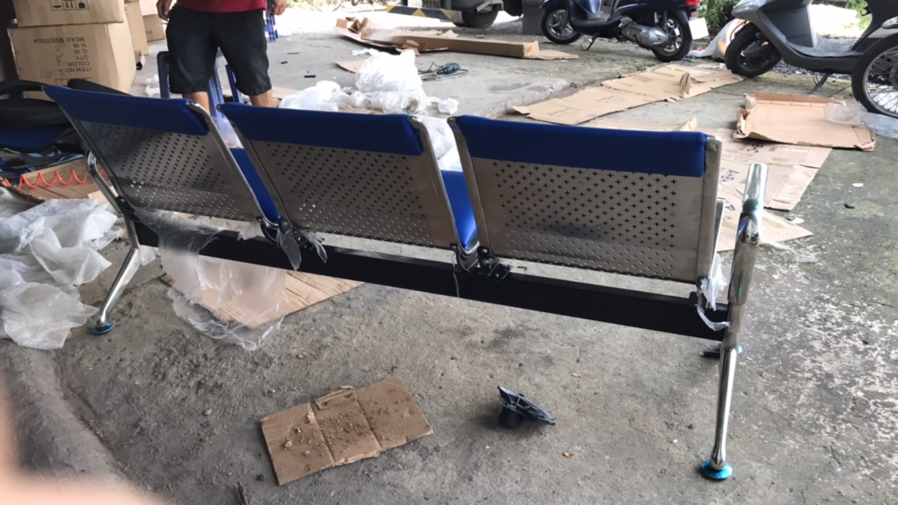 Băng chờ inox bọc nệm 3 chỗ ngồi
