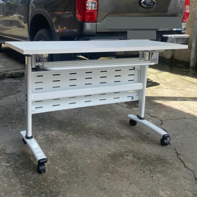 Bàn đào tào mặt gấp BHLD01