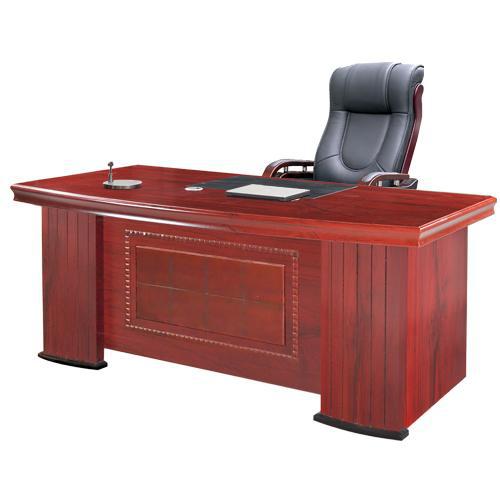 Bàn lãnh đạo PTDT1890H5