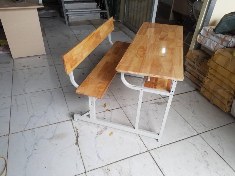 Bàn ghế học sinh cao su BHSCS3-3