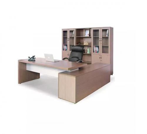Bàn làm việc giám đốc 190 BLD01