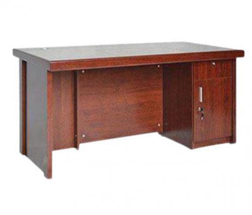 Bàn làm việc BVP-06-01 PU