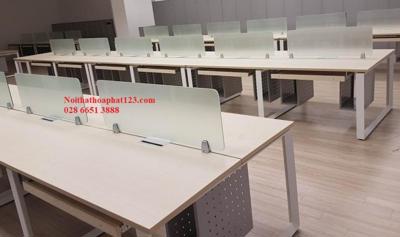 Vách ngăn kính bàn làm việc VNK-06